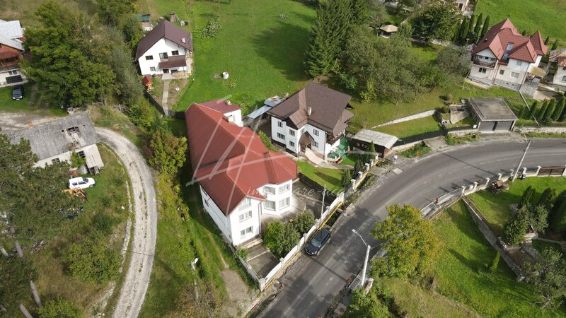 Rucar Vila- Casa de vacanta Potential turistic  8 camere